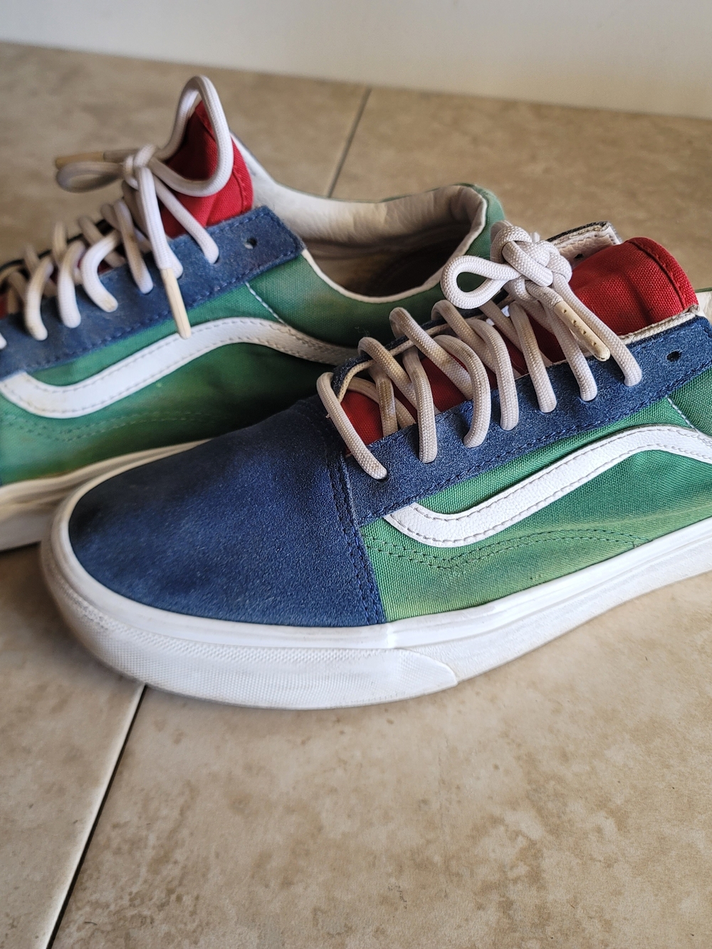 Vans Old Skool Sneakers in Blue Green Red